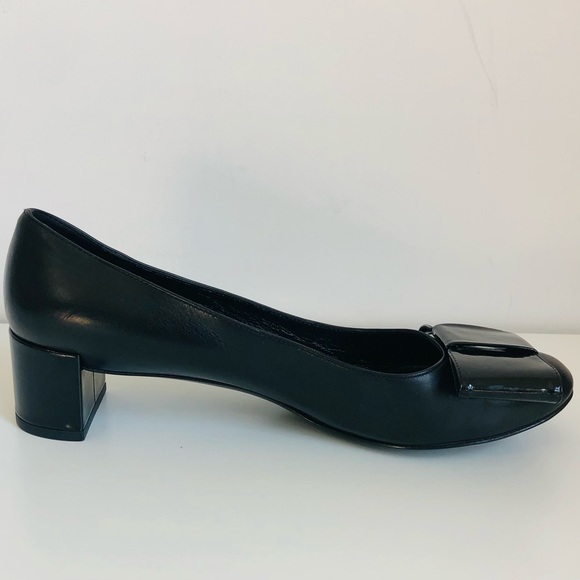 Louis Vuitton Monogram LV Bow Leather Heel 9.5 / 39.5 COA Authentic - Picture 8 of 10